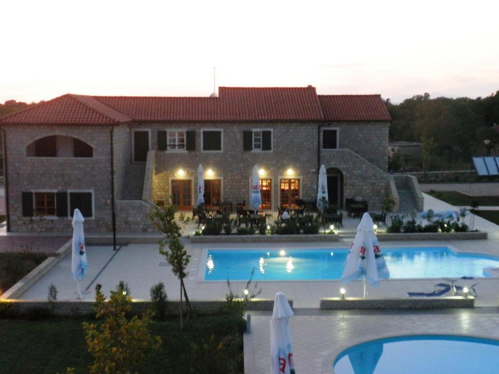 Pansion Skelin Ξενοδοχείο Drinovci Εξωτερικό φωτογραφία